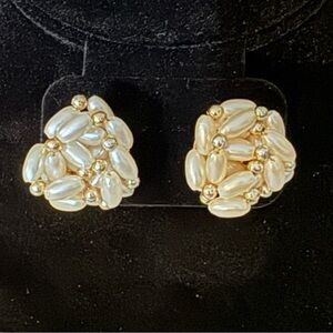 Vintage Elegant Gold and Pearl Beaded Cluster Earrings Offers & Bundles Welcome!
